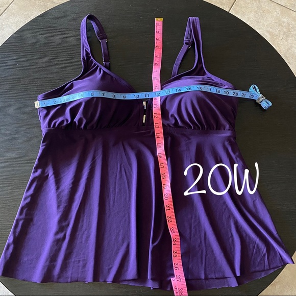 PLUS SIZE OVER THE SHOULDER TANKINI TOP WINE - Picture 9 of 10